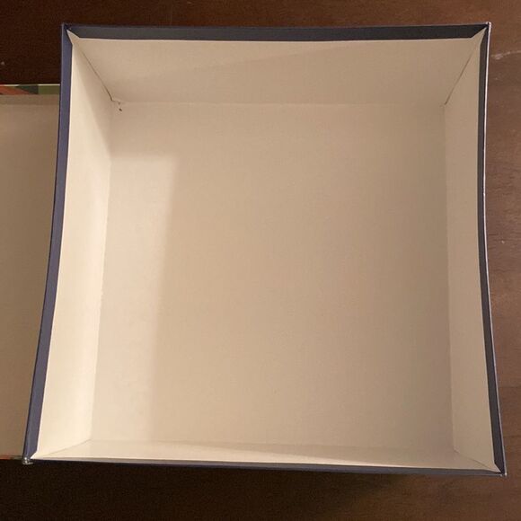 Spritz Floral Gift Box - Picture 2 of 6